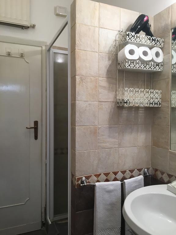 Delightful Apartment 100 Meters From The Colosseum Eksteriør billede