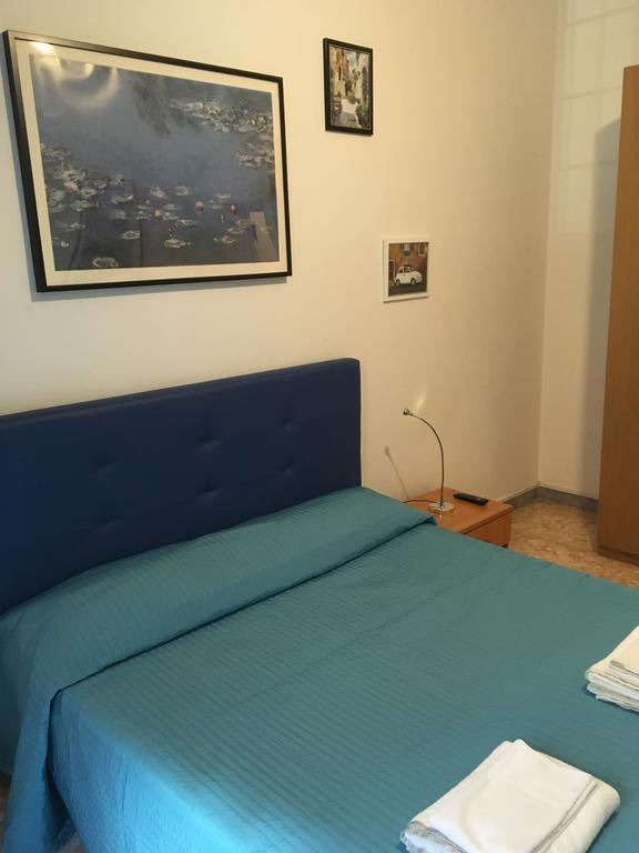 Delightful Apartment 100 Meters From The Colosseum Eksteriør billede